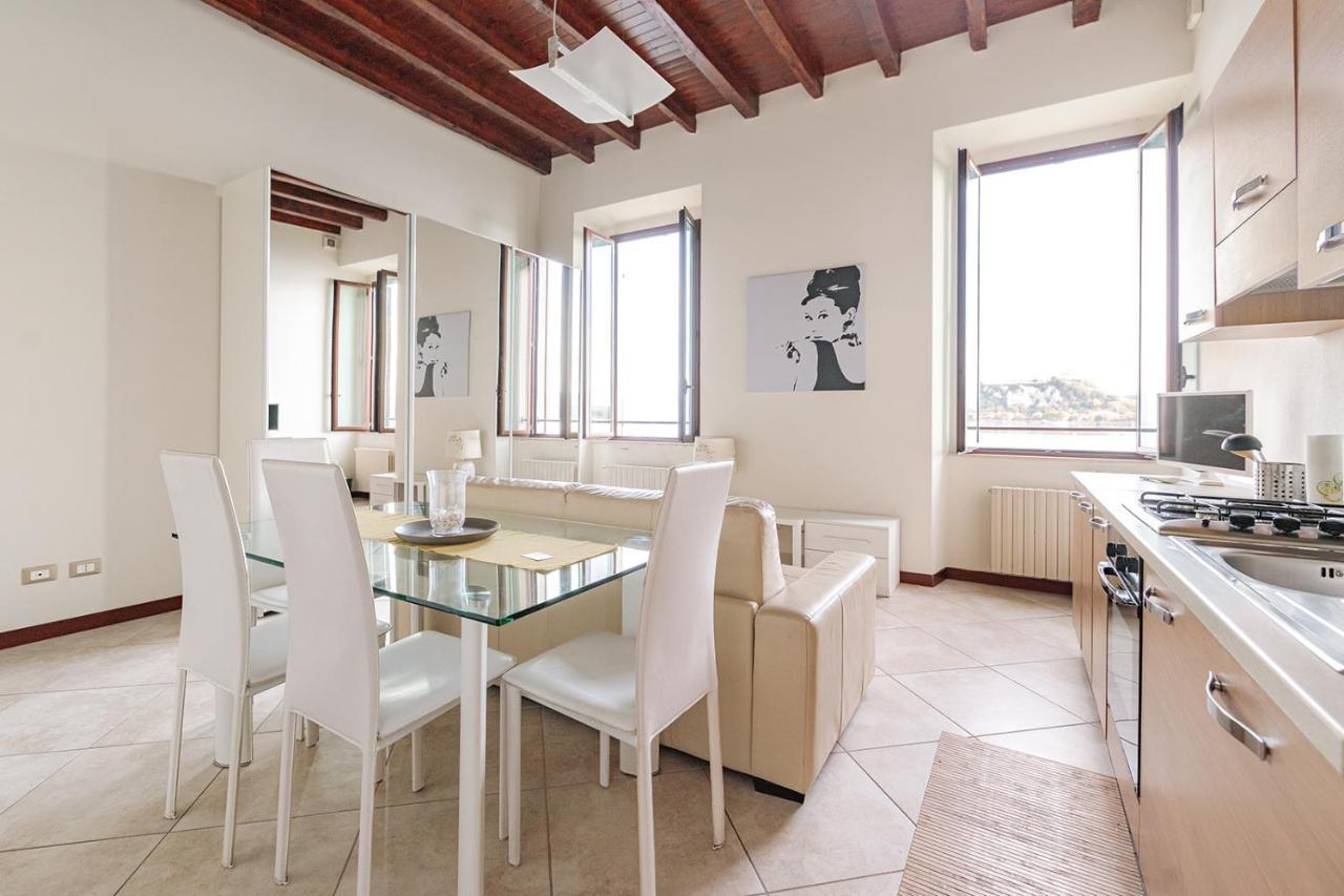 Arona Prestige Apartments エクステリア 写真