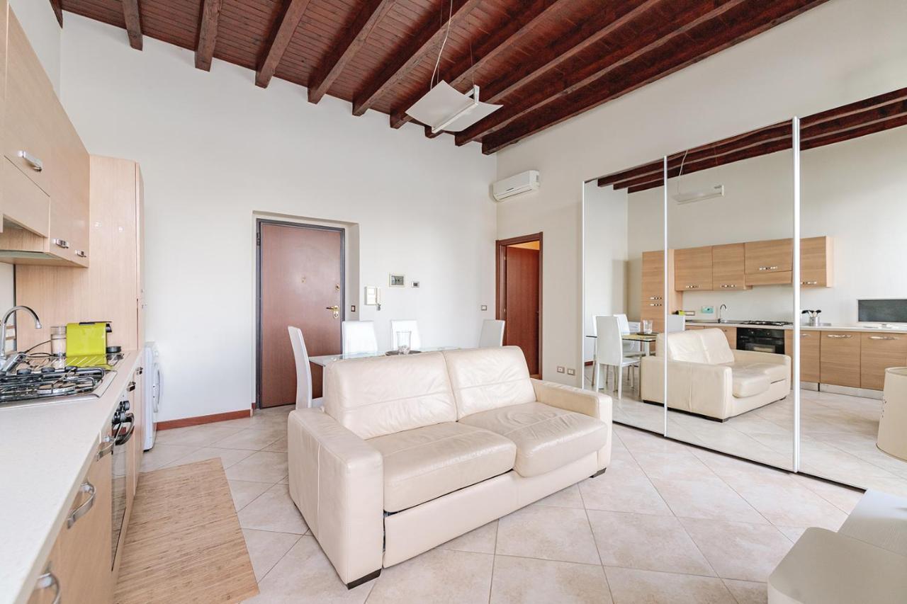 Arona Prestige Apartments エクステリア 写真