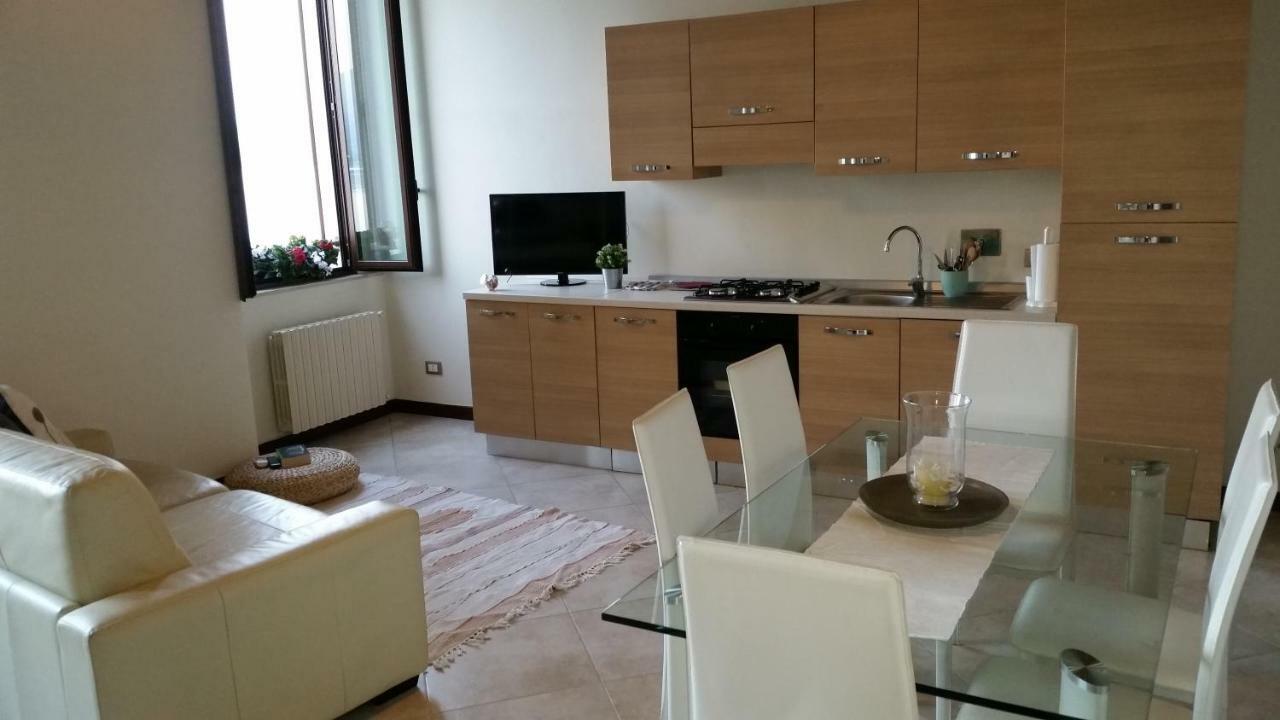 Arona Prestige Apartments エクステリア 写真